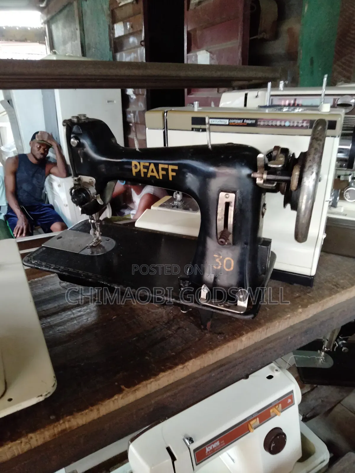 Pfaff Manual Sewing Machine