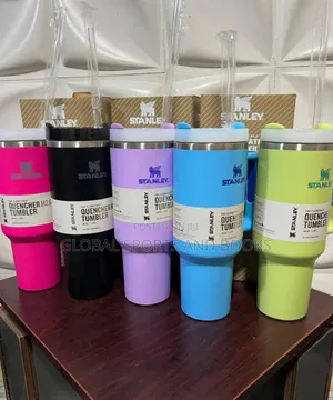 Stanley Tumbler With Handle And Straw