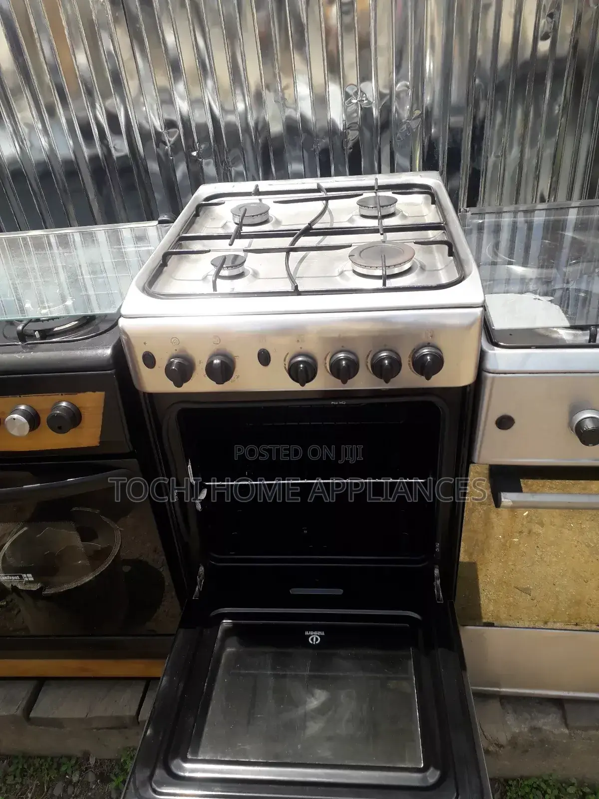 Standing Gas Cooker