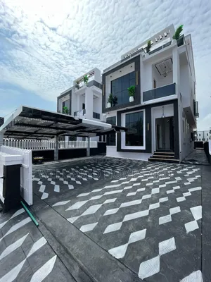 5bdrm Duplex in Lekki County Lekki for sale
