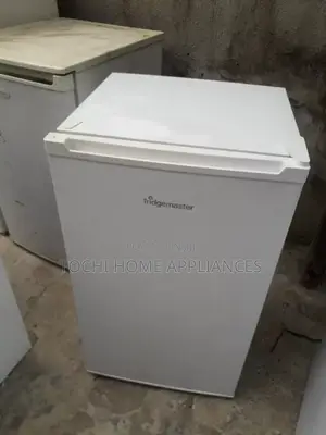 Tabletop Fridge and Freeze