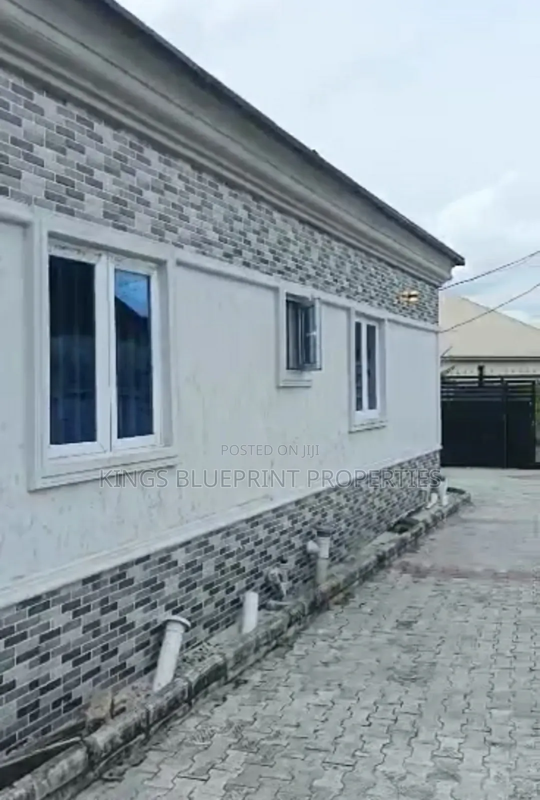 3bdrm Bungalow in Ogor, Ugheli for sale