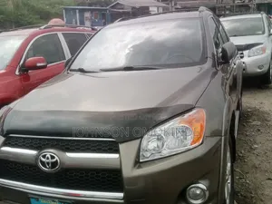 Toyota RAV4 2.5 Limited 4x4 2011 Brown