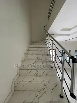 4bdrm Duplex in Ikota for rent