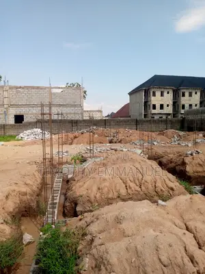 400 Square Meters Estate Land