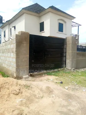5 Bedroom Duplexes in an Estate