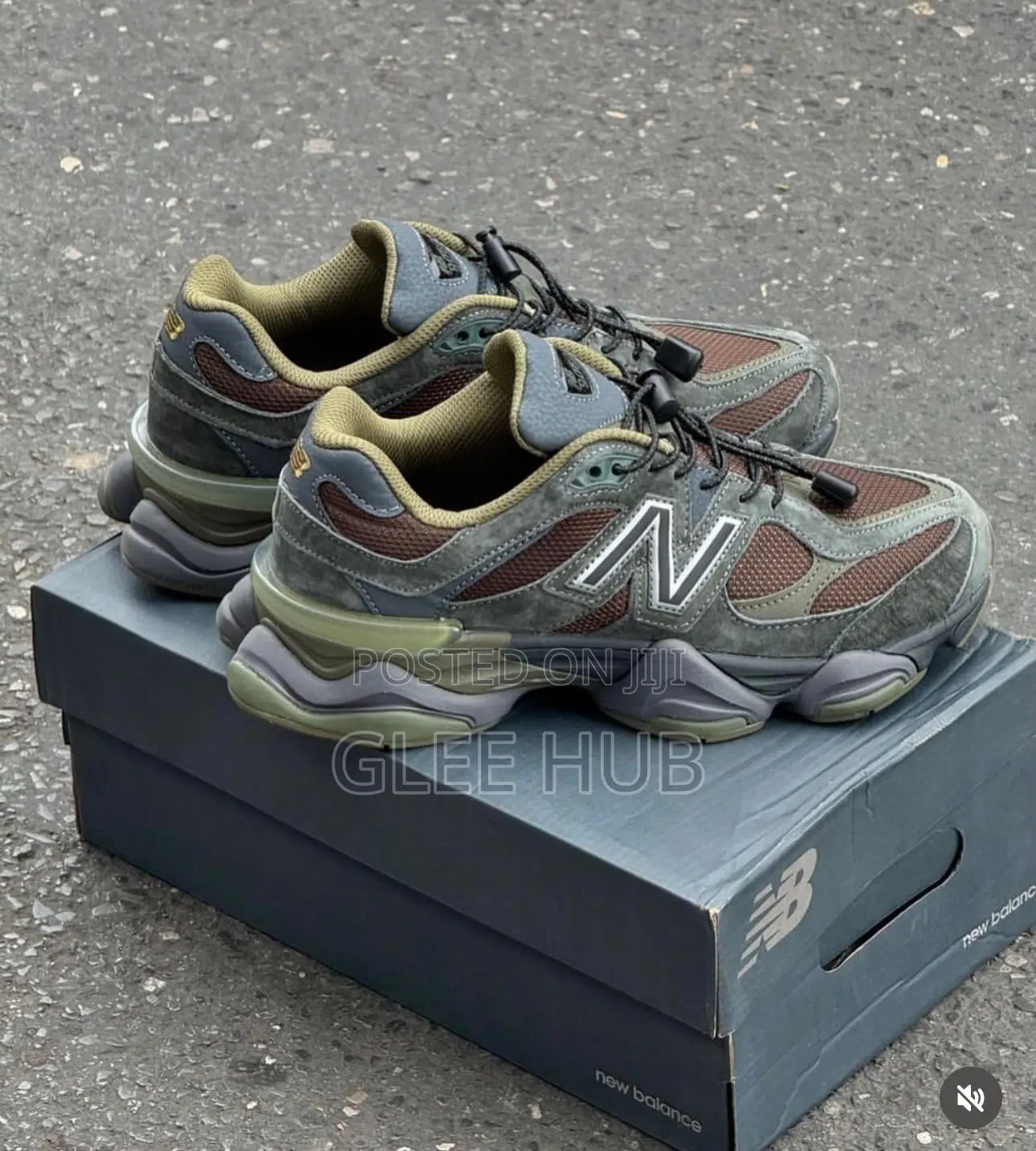 New Balance 9060