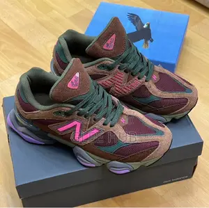 New Balance 9060
