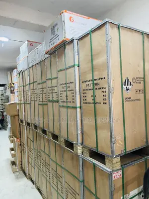 The 15.36kwh Pattern Solar Lithium Battery