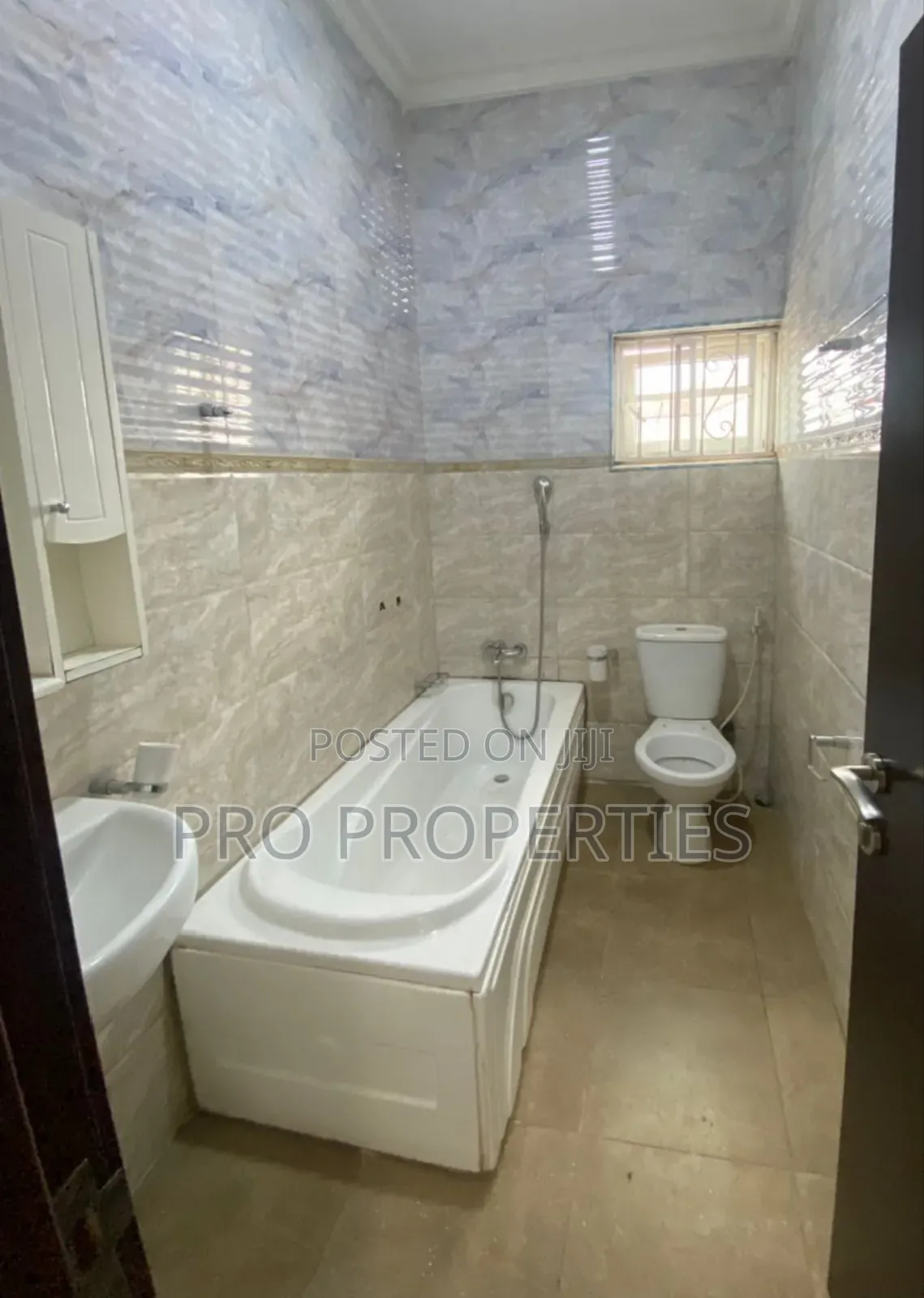 5bdrm Duplex in Lokogoma for rent