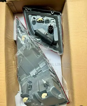 Ml350 2013 Rear Light