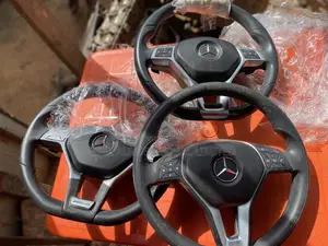 Steering Wheel C300 W204