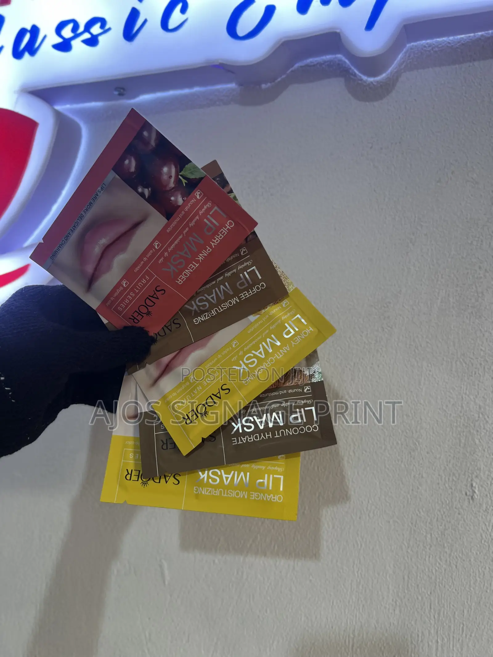 Sadoer Lip Mask