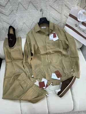 Photo - Loro Piana Pure Linen Set