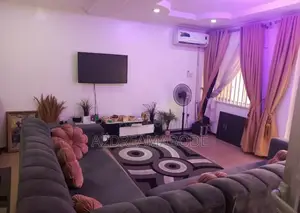 Outstanding 2 Bedroom Abode