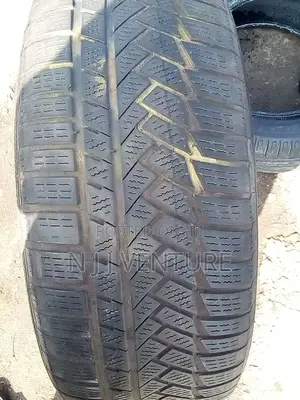 265 40 R19 Tukubo