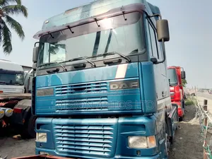 Daf 95 Xf Head 2002 Blue