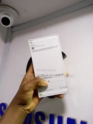 New Apple iPhone 16 Plus 128 GB Black