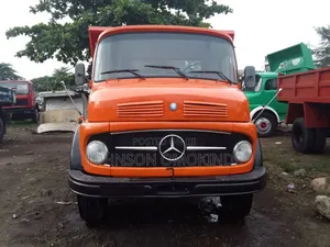 Mercedes Benz Tipper