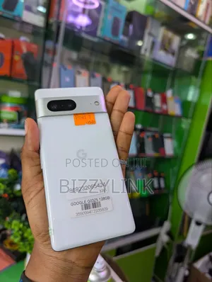 Photo - Google Pixel 7 128 GB White