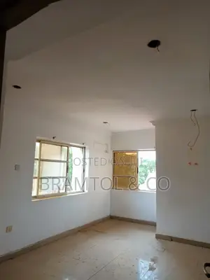 3bdrm Block of Flats in Wuse 2 for rent