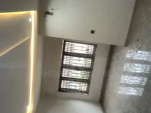 4bdrm Duplex in By Lifecamp Junction for rent