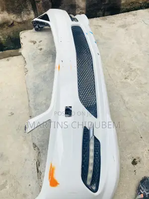 Complete Bumper With Front Grill C300 2011 Model