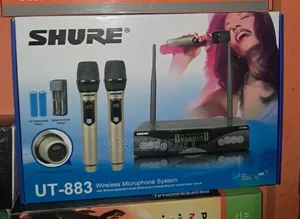 Photo - Shure Wireless Microphone With Rechargeable Battery