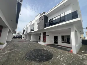 4bdrm Duplex in Ikota for sale