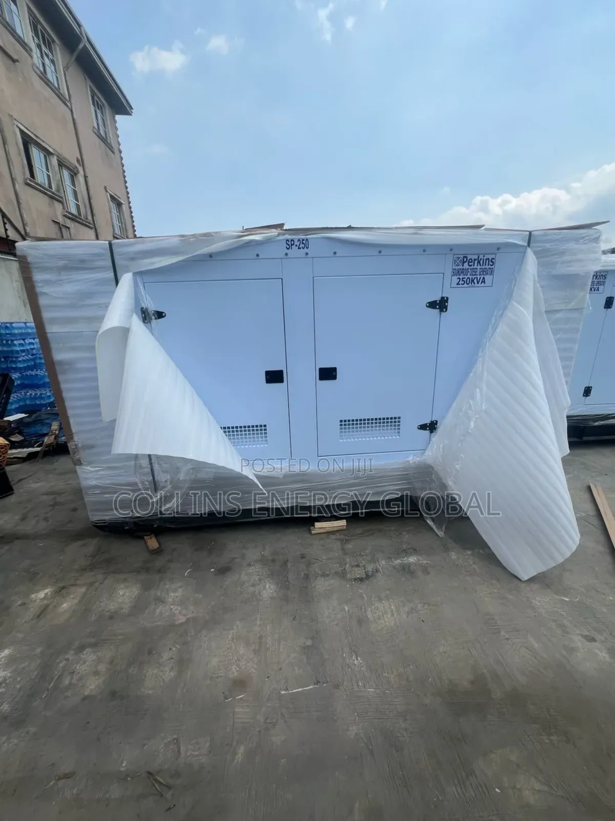 England Perkins Soundproof Copper Coil Generator
