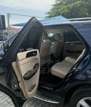 Mercedes-Benz GLE-Class GLE 350 2017 Blue