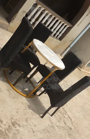 Brand New 4 Seaters Dinning Set With Iron/Steel Stand