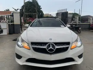 Mercedes-Benz E350 Base 4Matic Coupe AWD (3.5L 6cyl 7A) 2014 White