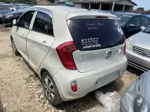 Kia Morning 2012 Off white