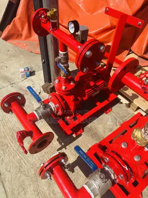 Photo - 5.5hp Hydrant Portable Pump