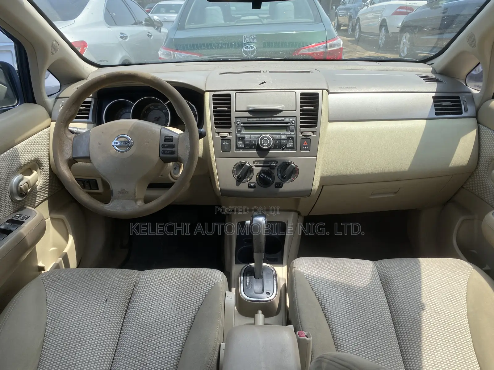 Nissan Versa 1.8 SL Hatchback 2007 Blue