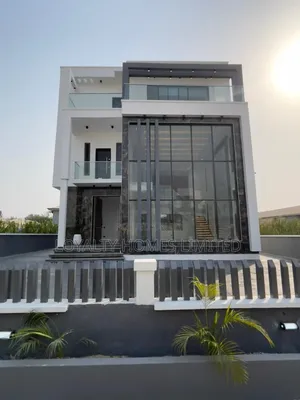 5bdrm Duplex in Lekki for sale