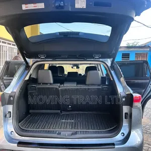 Toyota Highlander Limited 2021 Gray