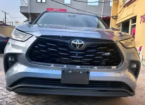 Toyota Highlander Limited 2021 Gray