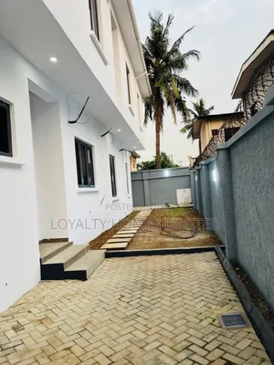 5bdrm Duplex in Ramat, Ogudu for sale
