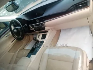 Lexus ES 350 FWD 2014 Blue