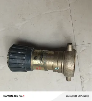 Jet Spray Nozzle 2 1/2 Brass to Fix With American Coupling