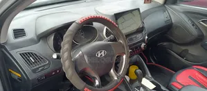 Hyundai Tucson GLS AWD 2011 Silver