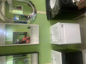 Photo - : "Modern Bathroom Vanity