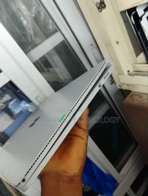 Microsoft Surface 256 GB Gray