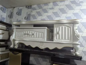Royal Tv Stand From 55 Inches Down to 32 Inches