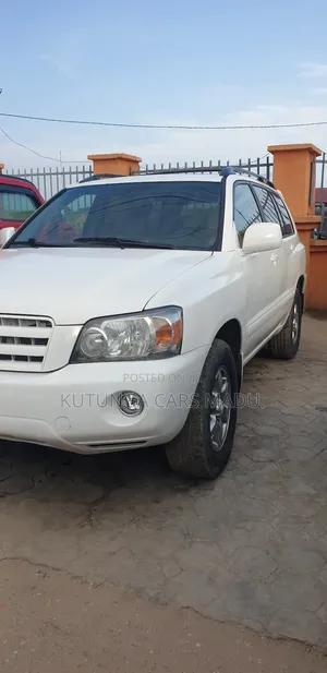 Photo - Toyota Highlander 2006 White