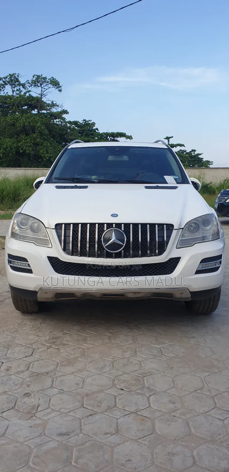Mercedes-Benz M Class 2010 White