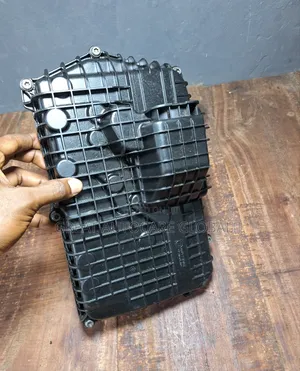 Photo - 2016-2022 Acura MDX Gearbox Plastic Oil Pan or Oil Sump