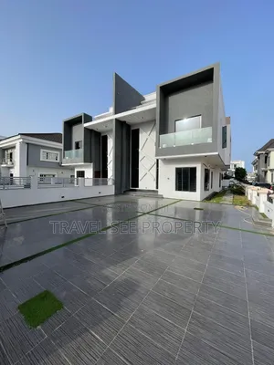Furnished 5bdrm Duplex in Private Estate Osapa for sale